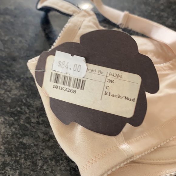 Women’s bra - Picture 3 of 3